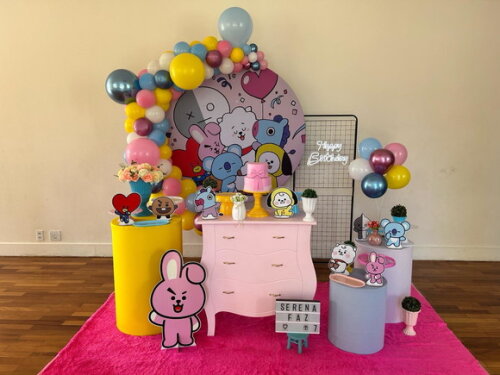 Mesa de Decoração Bt21 - Aluguel