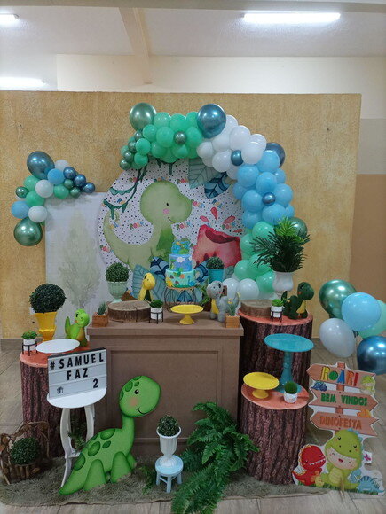 Mesa de Decoração Dino Baby - Aluguel