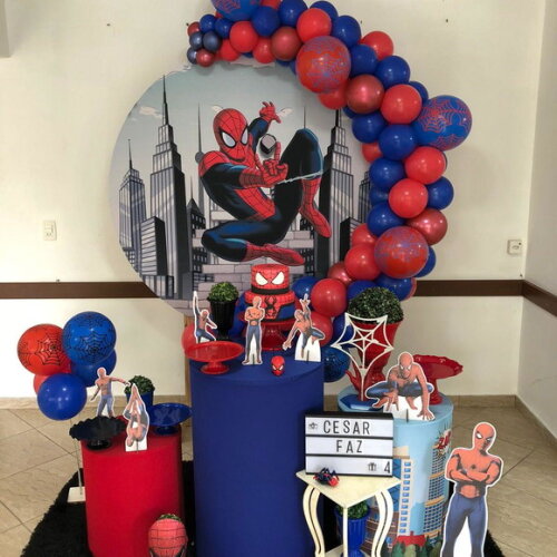 Mesa de Decoração Homem Aranha - Aluguel