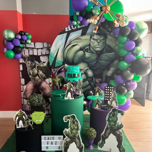 Mesa de Decoração Hulk - Aluguel