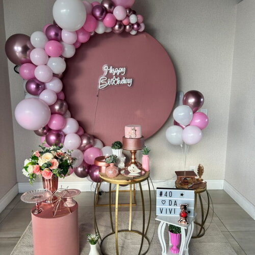 Mesa de Decoração Idade Adulto- Rosé e Rosa - Aluguel
