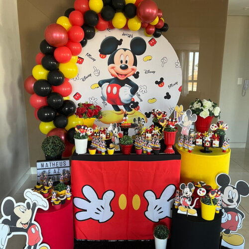 Mesa de Decoração Mickey - Aluguel