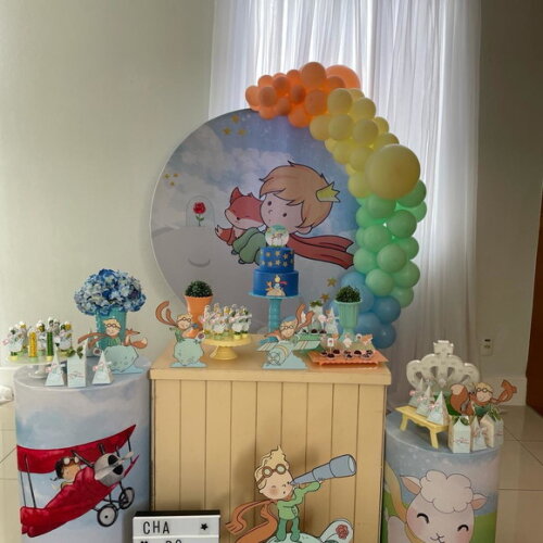 Mesa de Decoração Pequeno Príncipe - Aluguel