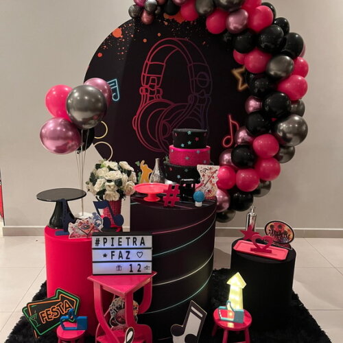 Mesa de Decoração Pop Star/ Musical/ Fone - Aluguel