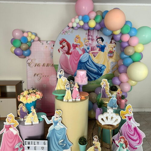 Mesa de Decoração Princesas - Aluguel