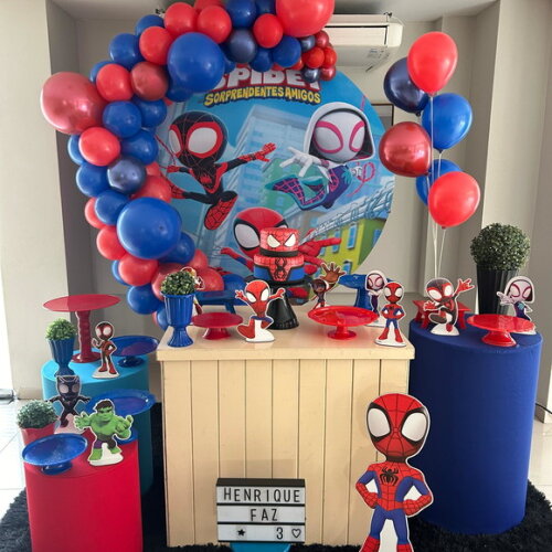 Mesa de Decoração Spidey e Amigos - Aluguel