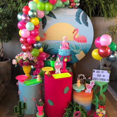 Mesa de Decoração Tardezinha/ Tropical/ Flamingo - Aluguel