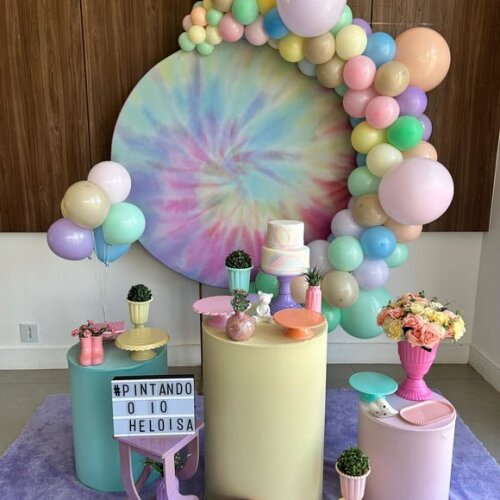 Mesa de Decoração Tie Dye - Aluguel