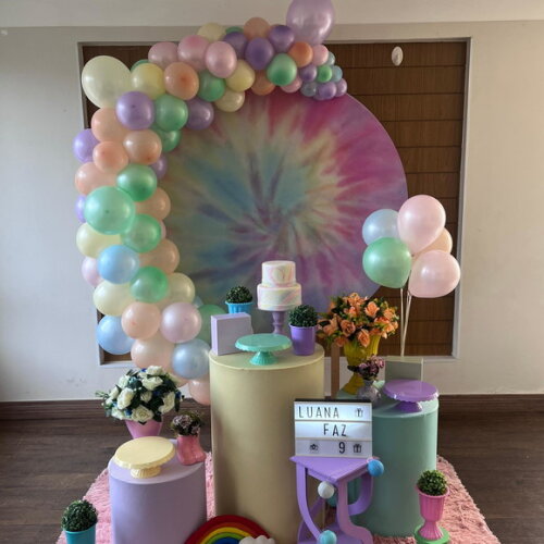 Mesa de Decoração Tie Dye - Aluguel