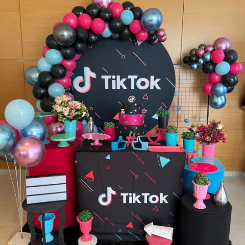 Mesa de Decoração Tik Tok - Aluguel