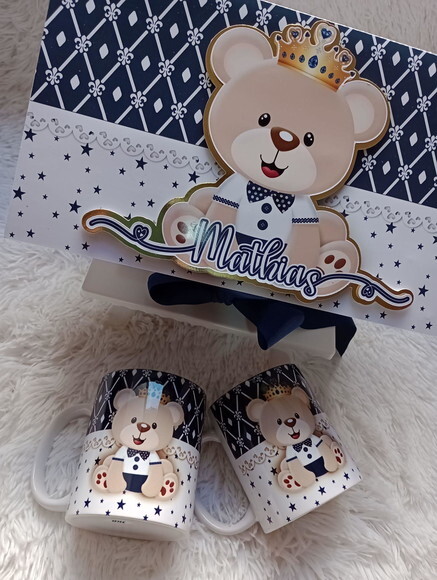 Caica Cartonada com 2 Canecas Convite Padrinhos