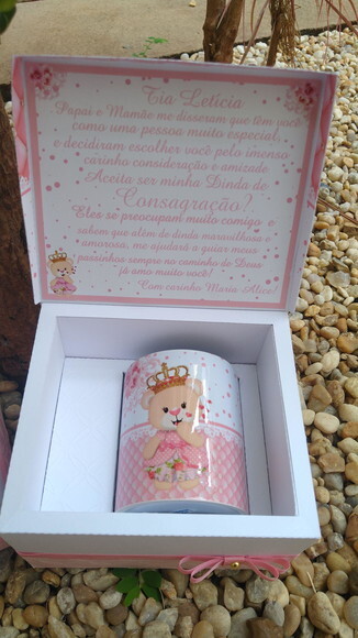 Caixa com 1 Caneca Convite Madrinha
