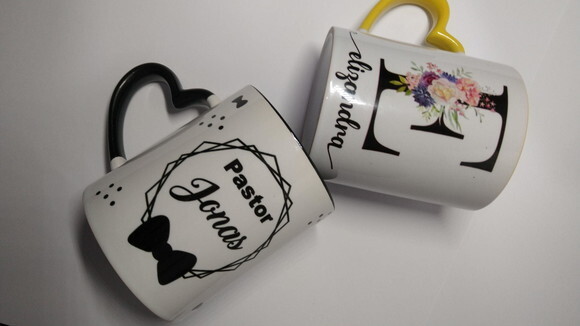 Caneca De Cerâmica Alça De Coração