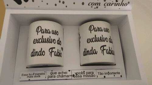 Caixa com Duas Canecas de Cerâmica Convite Padrinhos