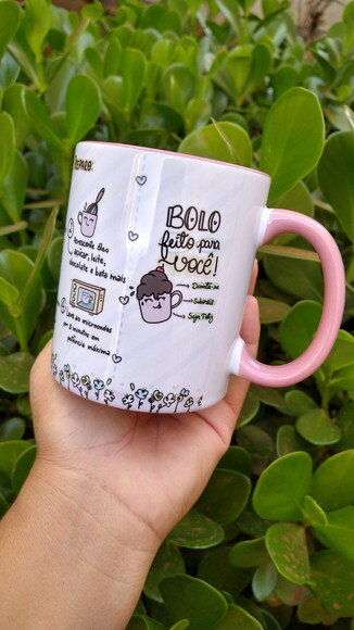 Caneca De Cerâmica Interior E Alça Rosa