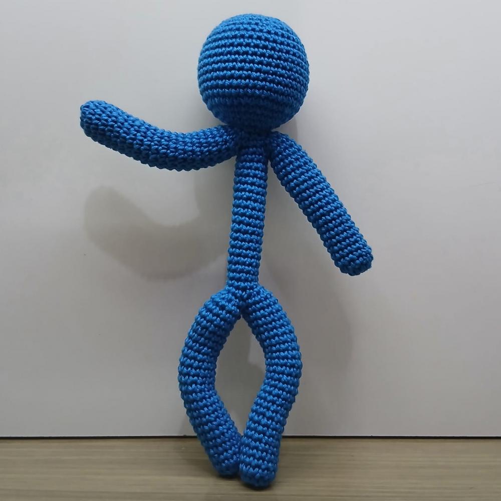 Boneco Homem Palito Amigurumi Articulado Stickman Crochê