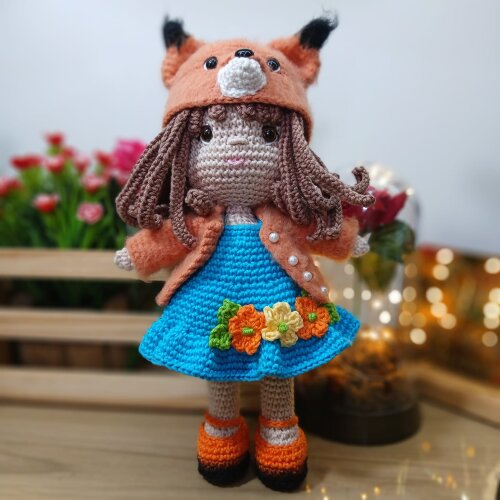 Boneca Raposinha Crochê Amigurumi