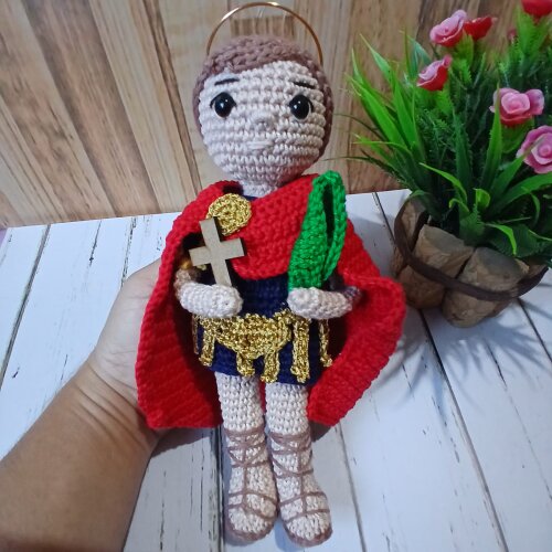 Santo Expedito Amigurumi 23cm - Pronta Entrega