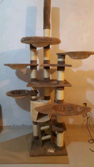 Arranhador para Gato Extraterrestre