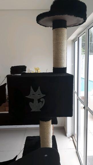 Arranhador para Gato Imperial Preto