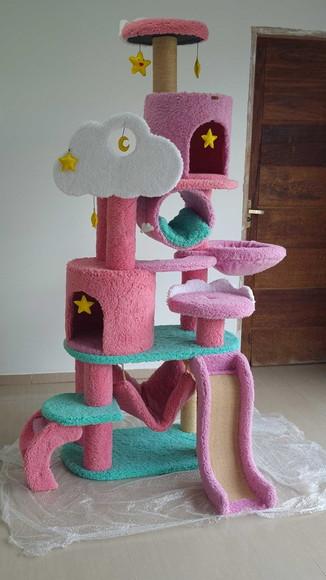 Arranhador para Gato Purpura Gigante