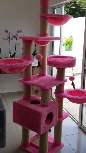 Arranhador para Gato Rosa