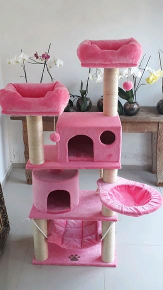 Arranhador para Gato Rosa