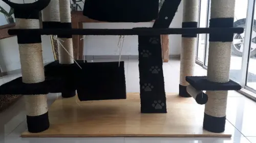Arranhador para Gato Imperial Preto