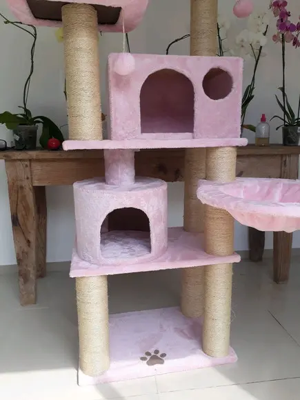 Arranhador para Gato Rosa