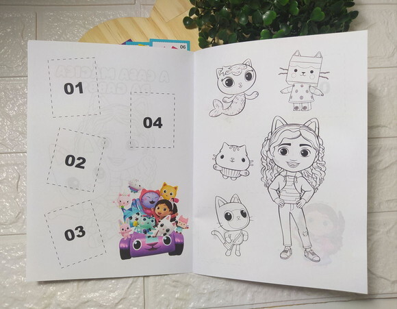 Álbum de Figurinhas a Casa Mágica da Gabby