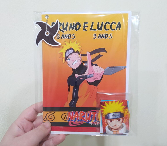 Álbum de Figurinhas Naruto