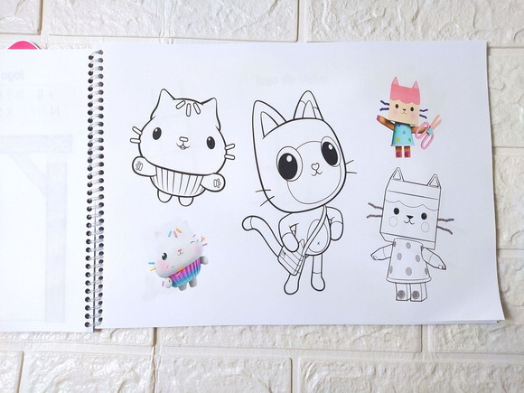 Caderno de Desenho + Tag a Casa Mágica da Gabby