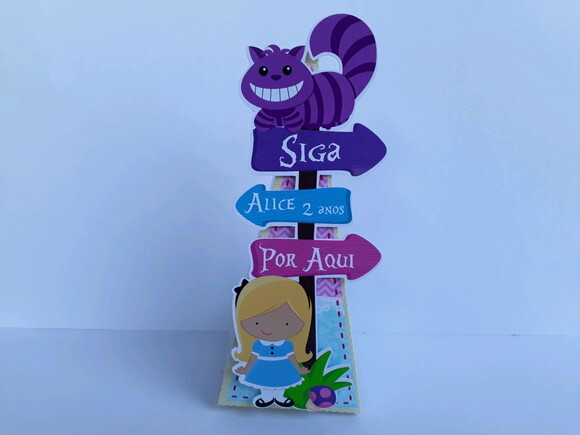 Kit 30 Caixas Alice no País das Maravilhas