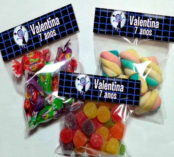 Lapela com Saquinho Vazio Vampirina