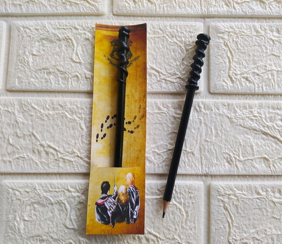 Lápis Varinha e Marca Página Harry Potter