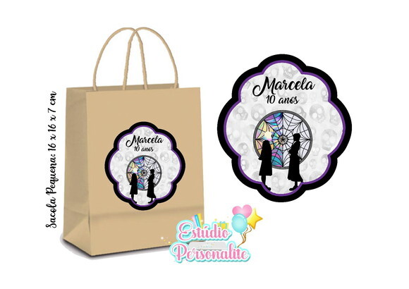 Sacola Kraft Pequena Wandinha Addams
