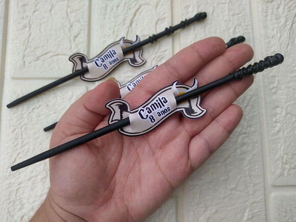 Varinha com Tag Harry Potter