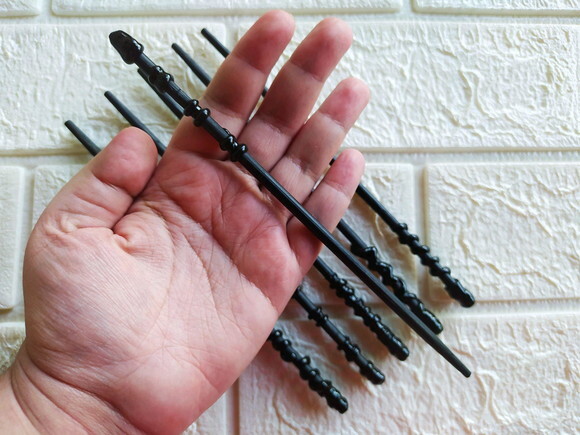 Varinha e Marca Página Harry Potter