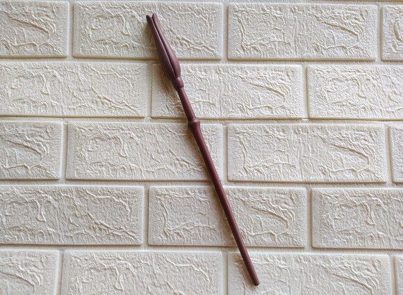 Varinha Luna Lovegood / 35 cm