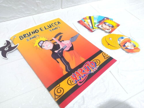 Álbum de Figurinhas Naruto