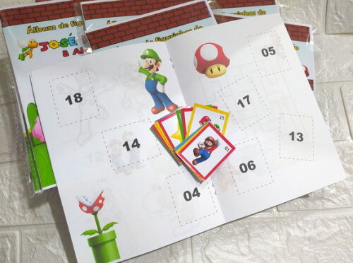Álbum de Figurinhas Super Mario