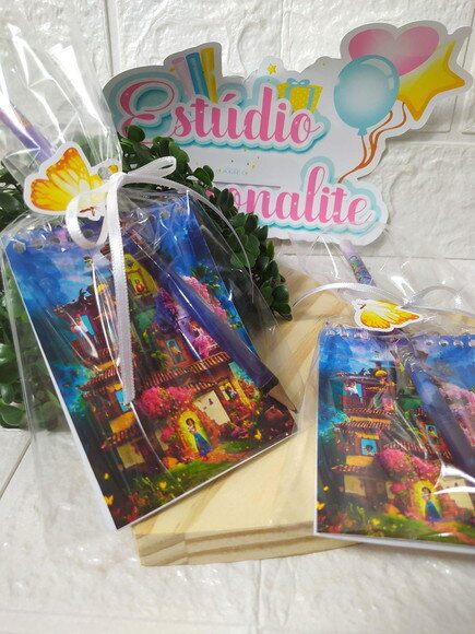 Bloquinho com Lápis + Embalagem Encanto Disney