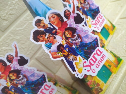 Caixa Cone com Scrap Encanto Disney