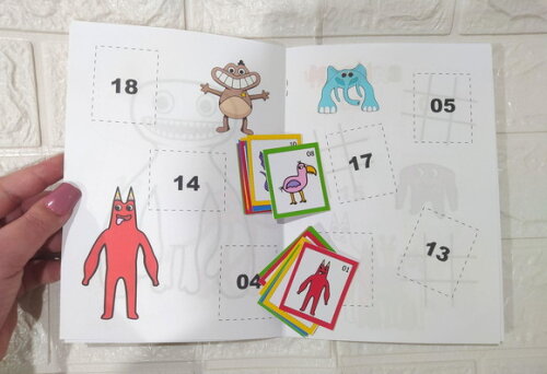 Kit Álbum de Figurinhas + Pulseira Garten Of Banban