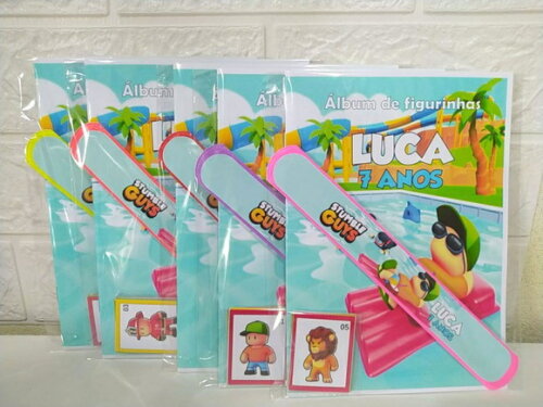 Kit Álbum de Figurinhas+pulseira Stumble Guys