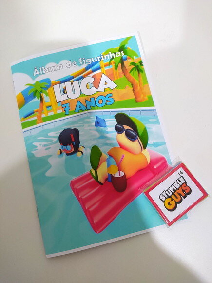 Kit Álbum de Figurinhas+pulseira Stumble Guys