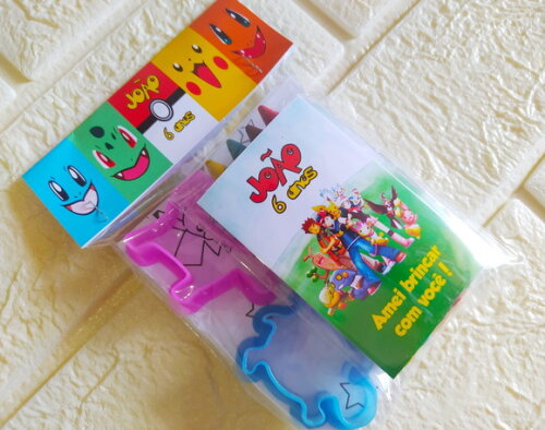 Kit Massinha + Kit de Colorir Pokemon