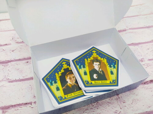 Mini Caixinha com 28 Cards Sapo de Chocolate Harry Potter