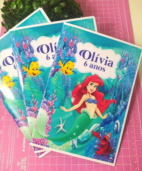 Revista de Colorir a Pequena Sereia