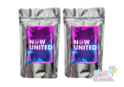 Saquinho metalizado Now United